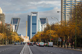 Paseo de la Castellana 2 min.